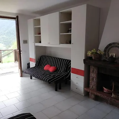 Appartement Con Cortile Oltre il Colle