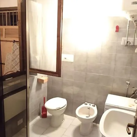 Con Cortile 아파트 올트레 일 콜레